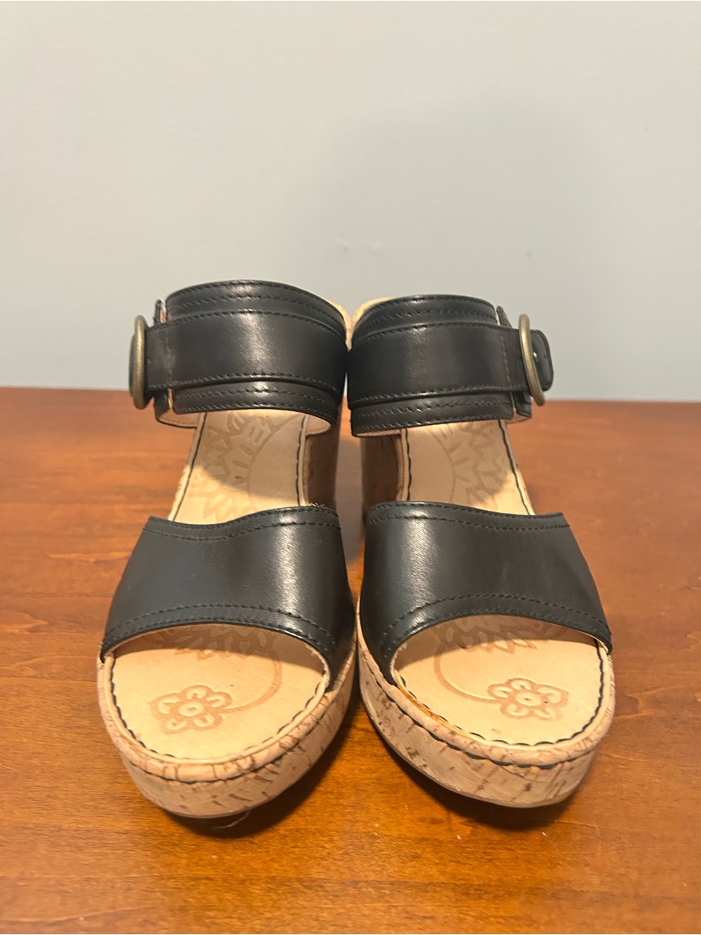 BORN Black Leather Cork Wedge Sandals Classic Slide with Buckle size 9 - Picture 4 of 13